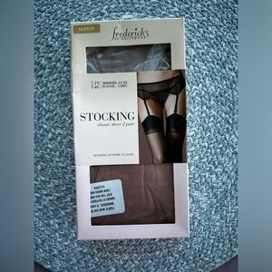 Frederick’s of Hollywood NEW box of Sheer Nude size M stockings